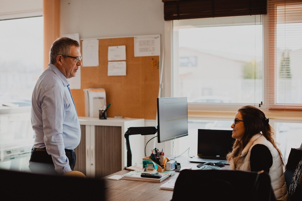 Laurent Tissier en rendez-vous de pilotage avec une dirigeante